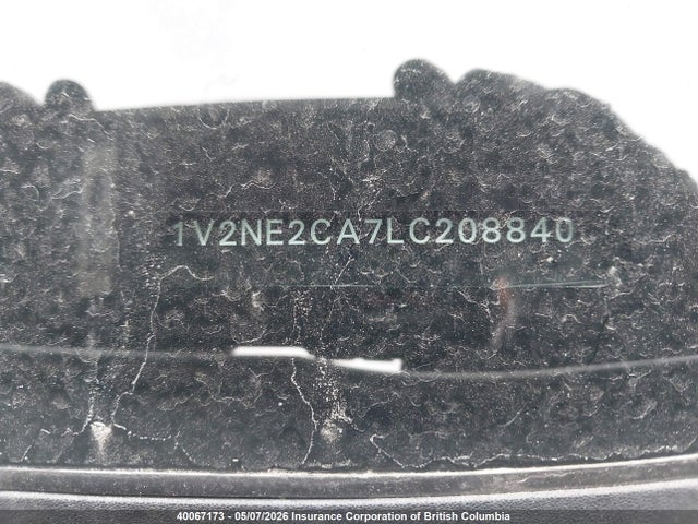 2020 Volkswagen Atlas Cross Sport Sel Premium მანქანა იყიდება აუქციონზე, vin: 1V2NE2CA7LC208840, აუქციონის ნომერი: 40067173