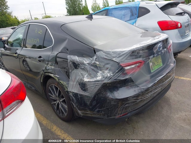 2021 Toyota Camry Xle/se მანქანა იყიდება აუქციონზე, vin: 4T1B21HK0MU015414, აუქციონის ნომერი: 40068229