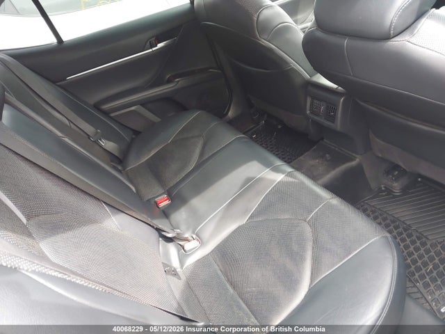 2021 Toyota Camry Xle/se მანქანა იყიდება აუქციონზე, vin: 4T1B21HK0MU015414, აუქციონის ნომერი: 40068229