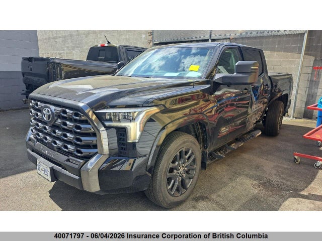 40071797 :رقم المزاد ، 5TFNA5DB8PX099261 vin ، 2023 Toyota Tundra Platinum مزاد بيع
