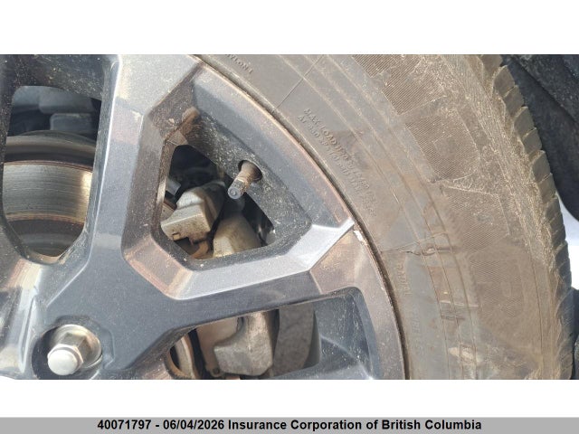 40071797 :رقم المزاد ، 5TFNA5DB8PX099261 vin ، 2023 Toyota Tundra Platinum مزاد بيع