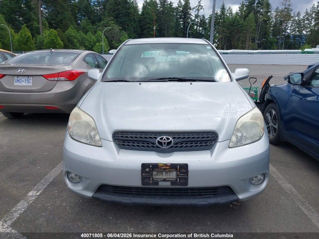 40071805 :رقم المزاد ، 2T1KR32E45C550470 vin ، 2005 Toyota Corolla Matrix Xr مزاد بيع