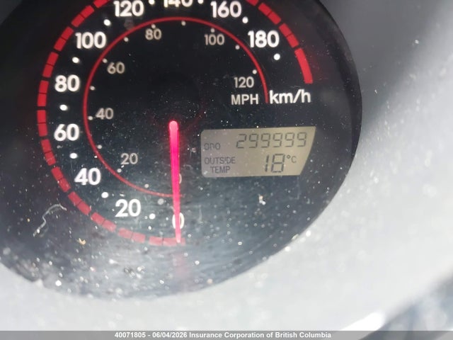 40071805 :رقم المزاد ، 2T1KR32E45C550470 vin ، 2005 Toyota Corolla Matrix Xr مزاد بيع