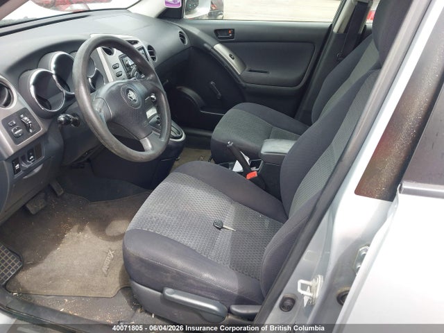 40071805 :رقم المزاد ، 2T1KR32E45C550470 vin ، 2005 Toyota Corolla Matrix Xr مزاد بيع
