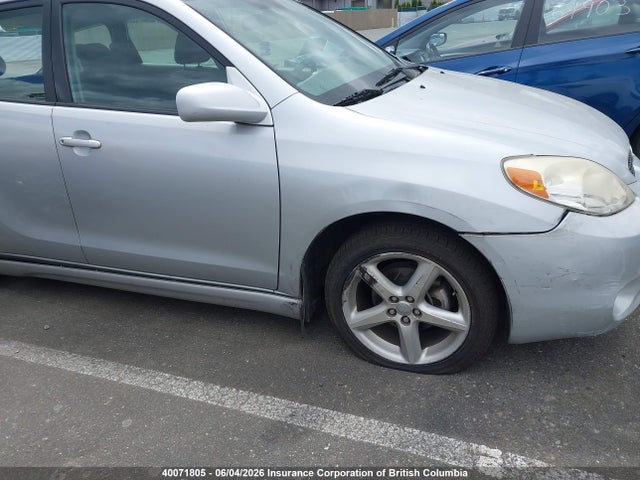 40071805 :رقم المزاد ، 2T1KR32E45C550470 vin ، 2005 Toyota Corolla Matrix Xr مزاد بيع