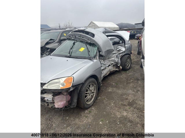 40071818 :رقم المزاد ، 2HGES15691H919870 vin ، 2001 Honda Civic مزاد بيع