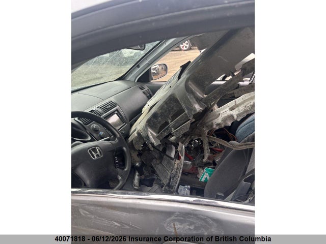 40071818 :رقم المزاد ، 2HGES15691H919870 vin ، 2001 Honda Civic مزاد بيع