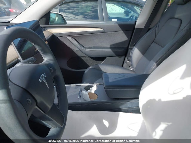 Tesla Model Y 2023 LRWYGDEE8PC161633 Image 7