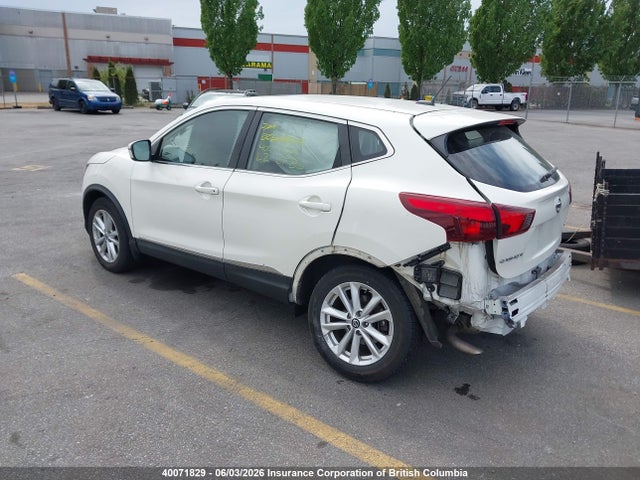 Продаж на аукціоні авто 2019 Nissan Qashqai S/sl/sv, vin: JN1BJ1CR0KW317639, номер лоту: 40071829