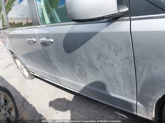 40071837 :رقم المزاد ، 2C4RDGBG5JR243809 vin ، 2018 Dodge Grand Caravan Se مزاد بيع