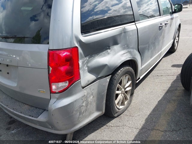 40071837 :رقم المزاد ، 2C4RDGBG5JR243809 vin ، 2018 Dodge Grand Caravan Se مزاد بيع