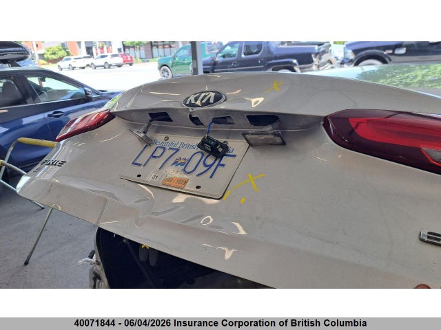 Продажа на аукционе авто 2017 Kia Forte, vin: 3KPFL4A80HE124690, номер лота: 40071844