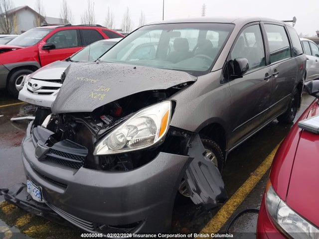 40050045 :رقم المزاد ، 5TDZA29C45S333884 vin ، 2005 Toyota Sienna Ce مزاد بيع