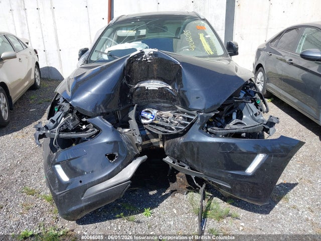 YV4902RC1F2565352 Volvo Xc60 T6/premier+