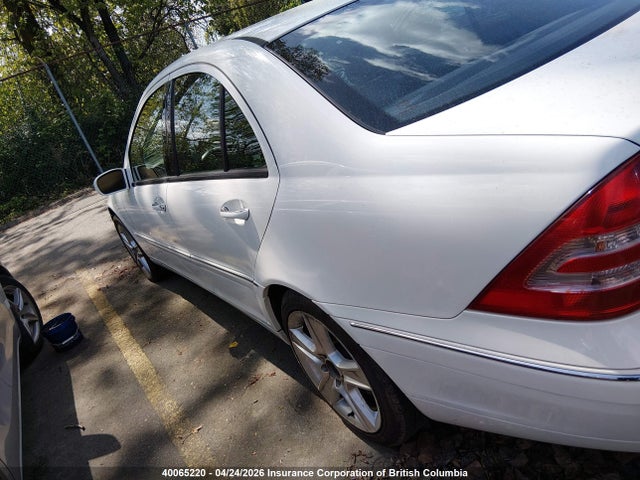 40065220 :رقم المزاد ، WDBRF64J44F497020 vin ، 2004 Mercedes-benz C 320 مزاد بيع