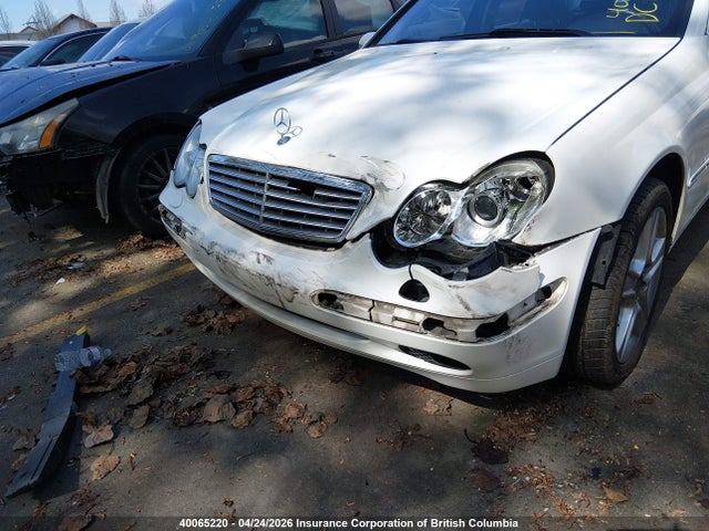 40065220 :رقم المزاد ، WDBRF64J44F497020 vin ، 2004 Mercedes-benz C 320 مزاد بيع