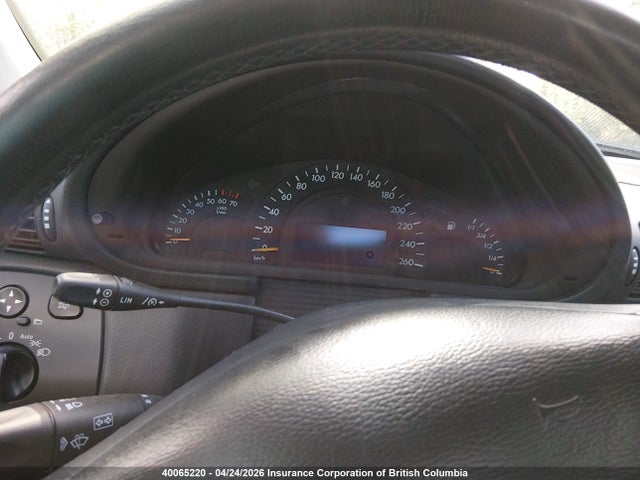 40065220 :رقم المزاد ، WDBRF64J44F497020 vin ، 2004 Mercedes-benz C 320 مزاد بيع