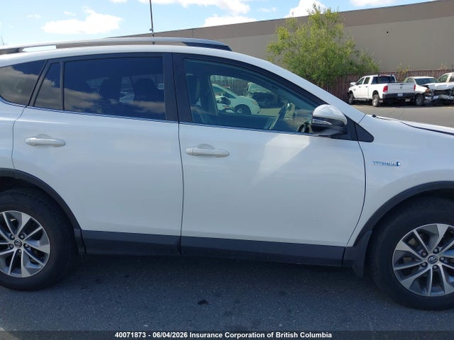 40071873 :رقم المزاد ، JTMRJREV2JD182789 vin ، 2018 Toyota Rav4 مزاد بيع