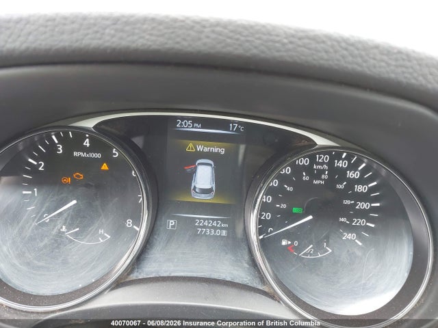 40070067 :رقم المزاد ، 5N1AT2MV2FC804784 vin ، 2015 Nissan Rogue S/sl/sv مزاد بيع
