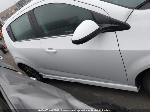 2018 Chevrolet Sonic Lt მანქანა იყიდება აუქციონზე, vin: 1G1JD6SB1J4112769, აუქციონის ნომერი: 40064673