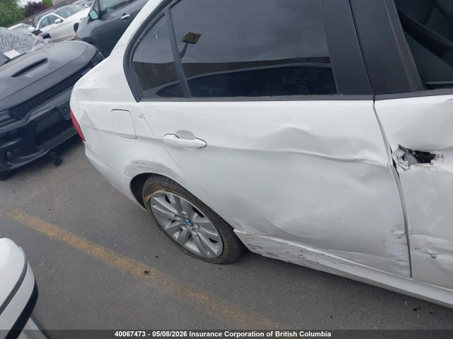 2011 Bmw 323 I მანქანა იყიდება აუქციონზე, vin: WBAPG7C51BA937234, აუქციონის ნომერი: 40067473