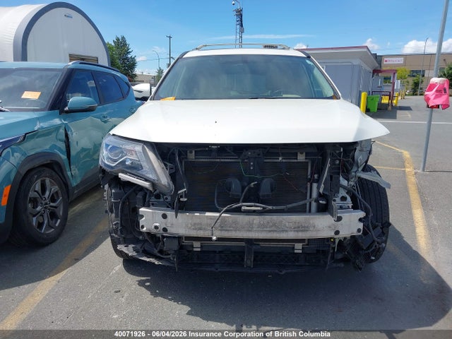 5N1DR2MM8HC645176 Nissan Pathfinder S/sv/sl/platinum
