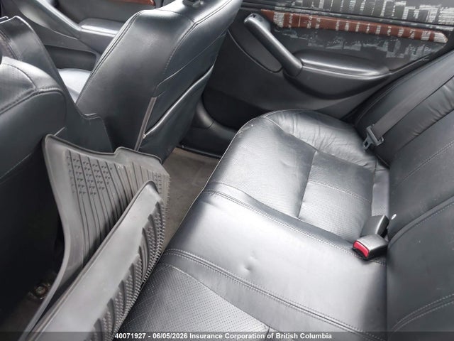 40071927 :رقم المزاد ، 2HHES36873H005126 vin ، 2003 Acura 1.7el Premium مزاد بيع