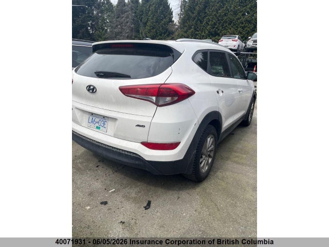 KM8J3CA42GU181163 Hyundai Tucson Premium