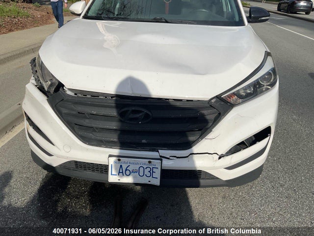 KM8J3CA42GU181163 Hyundai Tucson Premium
