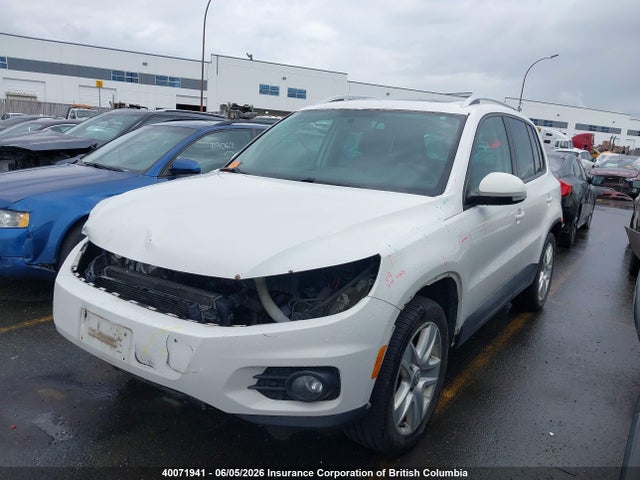 2014 Volkswagen Tiguan Comfortline/highline/trendline მანქანა იყიდება აუქციონზე, vin: WVGJV3AX6EW521324, აუქციონის ნომერი: 40071941