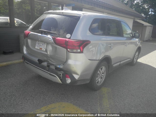40072010 :رقم المزاد ، JA4AZ2A33KZ609655 vin ، 2019 Mitsubishi Outlander Es مزاد بيع
