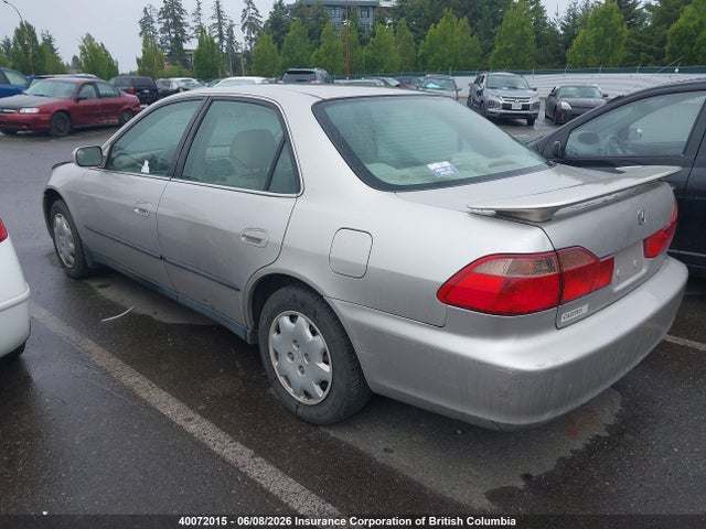 Продажа на аукционе авто 1998 Honda Accord Lx, vin: 1HGCG564XWA806836, номер лота: 40072015