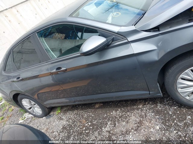 Продажа на аукционе авто 2019 Volkswagen Jetta S/se/r-line, vin: 3VWC57BU7KM091479, номер лота: 40069573