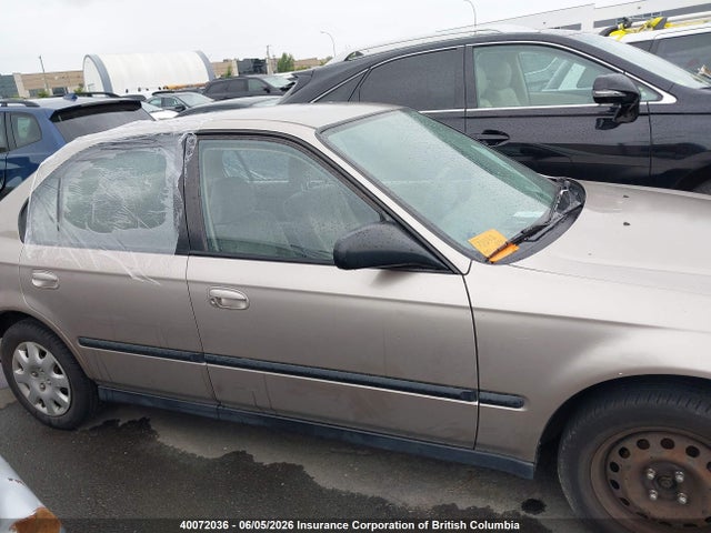 40072036 :رقم المزاد ، 2HGEJ6611YH926373 vin ، 2000 Honda Civic مزاد بيع