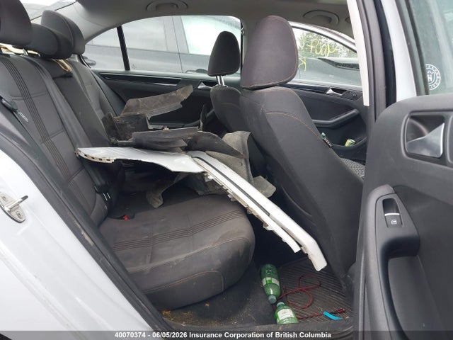 Auction sale of the 2017 Volkswagen Jetta Se, vin: 3VWDB7AJ0HM230932, lot number: 40070374