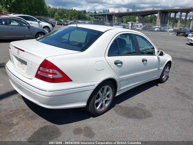 Продаж на аукціоні авто 2006 Mercedes-benz C 230 Sport, vin: WDBRF52J96F818436, номер лоту: 40072059
