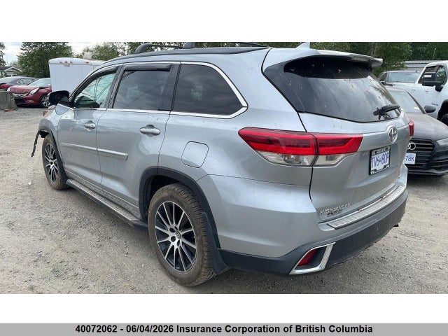 40072062 :رقم المزاد ، 5TDJZRFH2HS374498 vin ، 2017 Toyota Highlander Xle مزاد بيع