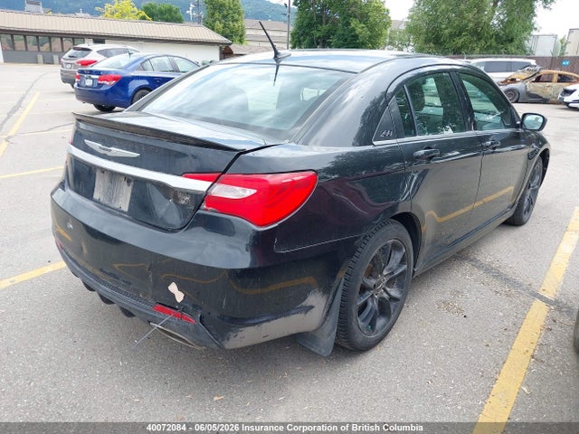40072084 :رقم المزاد ، 1C3CCBHG0DN719134 vin ، 2013 Chrysler 200 مزاد بيع