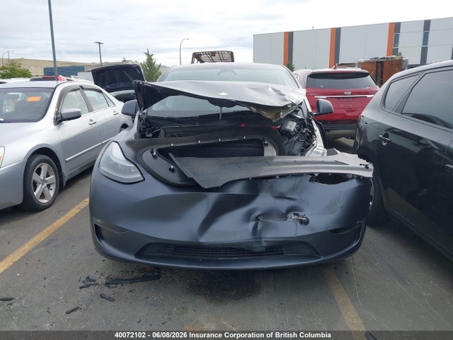40072102 :رقم المزاد ، 7SAYGAEE8PF757980 vin ، 2023 Tesla Model Y مزاد بيع