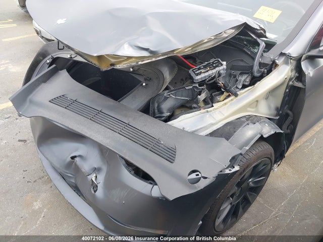 40072102 :رقم المزاد ، 7SAYGAEE8PF757980 vin ، 2023 Tesla Model Y مزاد بيع