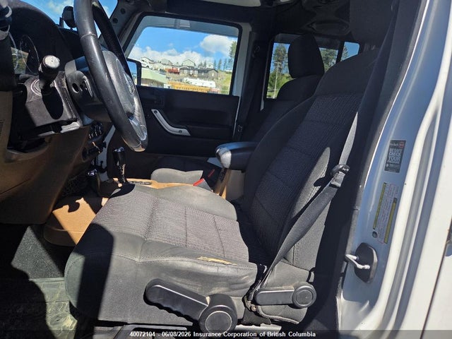 40072104 :رقم المزاد ، 1J4BA5H1XBL595175 vin ، 2011 Jeep Wrangler Unlimited Sahara مزاد بيع