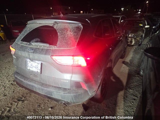 40072113 :رقم المزاد ، 1FMCU9BZ2MUA08578 vin ، 2021 Ford Escape Se مزاد بيع