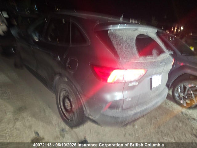 40072113 :رقم المزاد ، 1FMCU9BZ2MUA08578 vin ، 2021 Ford Escape Se مزاد بيع