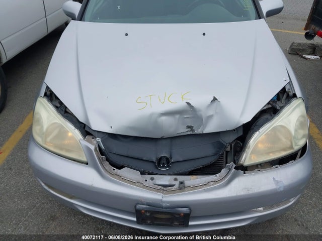 40072117 :رقم المزاد ، 2HHES36642H006554 vin ، 2002 Acura 1.7el Touring مزاد بيع