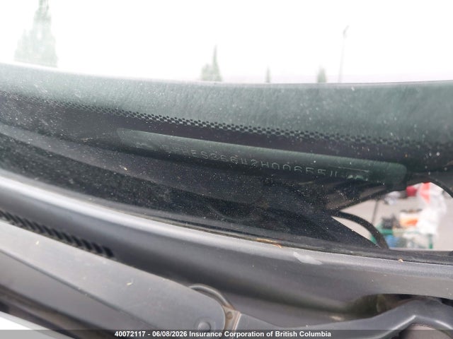 40072117 :رقم المزاد ، 2HHES36642H006554 vin ، 2002 Acura 1.7el Touring مزاد بيع
