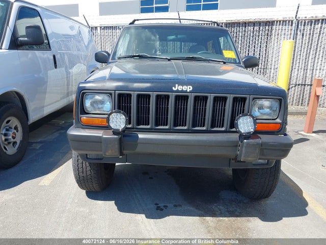 Auction sale of the 1998 Jeep Cherokee Sport, vin: 1J4FJ67S4WL123612, lot number: 40072124