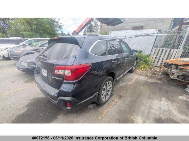 Продаж на аукціоні авто 2018 Subaru Outback 2.5i Premier Eyesight Package, vin: 4S4BSDTC3J3320604, номер лоту: 40072156