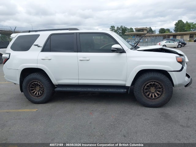 Продажа на аукционе авто 2022 Toyota 4runner, vin: JTERU5JR5N6046252, номер лота: 40072169