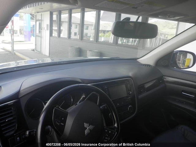 2016 Mitsubishi Outlander Es მანქანა იყიდება აუქციონზე, vin: JA4AZ2A39GZ605696, აუქციონის ნომერი: 40072208