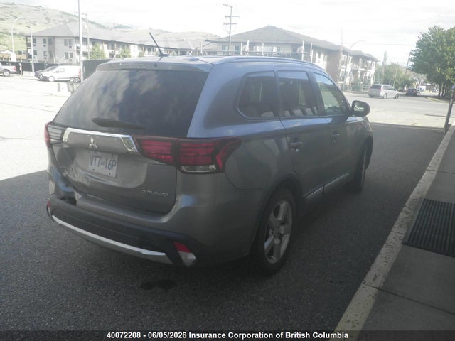 2016 Mitsubishi Outlander Es მანქანა იყიდება აუქციონზე, vin: JA4AZ2A39GZ605696, აუქციონის ნომერი: 40072208